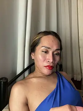 RomanticPearlTS online show from 02-17-26, 01:52