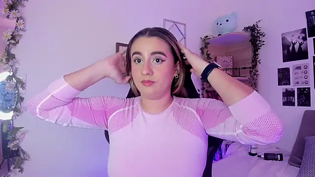 Lana Herondale online show from 09-18-25, 09:40