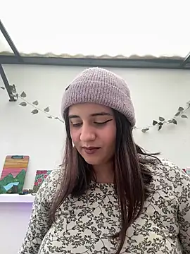 Lana Herondale online show from 06-15-26, 04:17