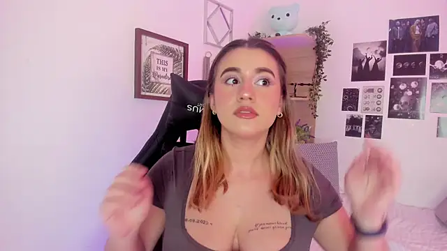 Lana Herondale online show from 09-17-25, 01:35