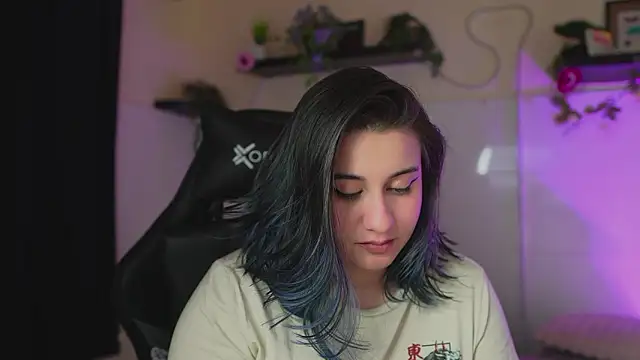 Lana Herondale online show from 03-05-26, 03:47