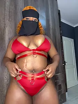 Snapshot of Thick_Ass_Barbiie chatting on 02-14-26, 07:03 Thick Ass Barbiie online show from 02-14-26, 07:03