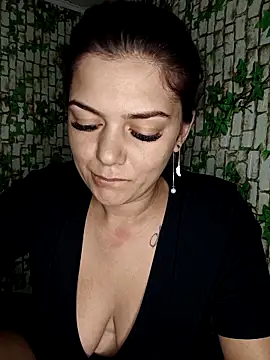 LadyNora online show from 11-10-25, 08:41