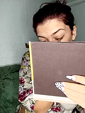 LadyNora online show from 10-08-25, 06:04