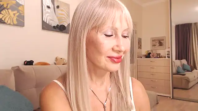 AlisaDeluxe online show from 11-30-25, 02:34