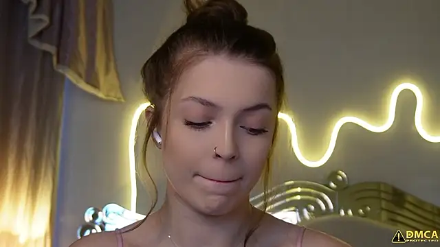 kellypeachcake online show from 02-08-26, 05:16