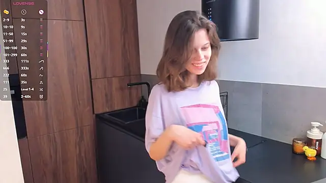 Xonalenei online show from 03-28-26, 08:21