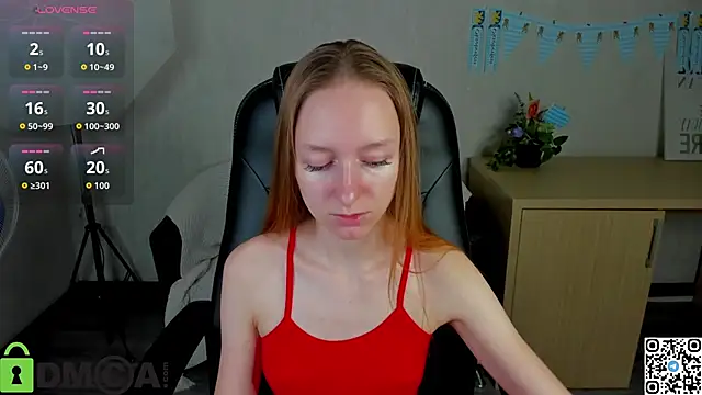 Mia E1fie online show from 10-12-25, 12:12