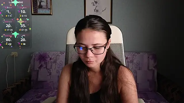 Snapshot of LuciaSenual chatting on 10-23-25, 03:10 LuciaSenual online show from 10-23-25, 03:10