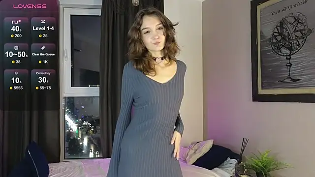 Snapshot of DebiHenks chatting on 09-18-25, 05:38 DebiHenks online show from 09-18-25, 05:38