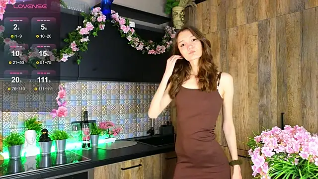Snapshot of DebiHenks chatting on 05-14-26, 05:10 DebiHenks online show from 05-14-26, 05:10