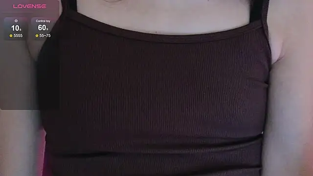 Snapshot of DebiHenks chatting on 12-03-25, 05:45 DebiHenks online show from 12-03-25, 05:45