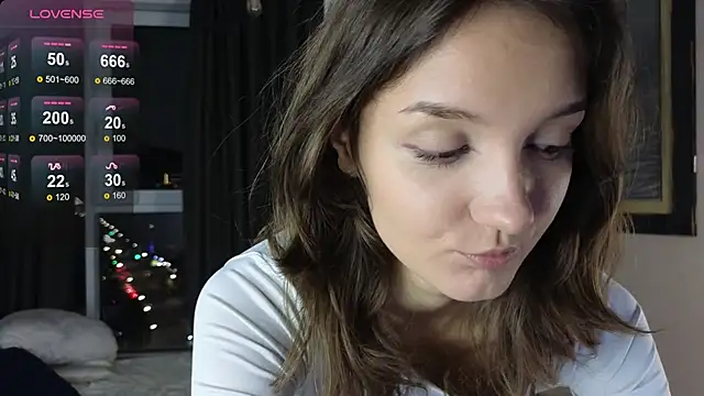 Snapshot of DebiHenks chatting on 10-14-25, 05:02 DebiHenks online show from 10-14-25, 05:02