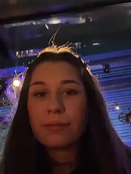 ReyaBlake online show from 11-11-25, 04:24