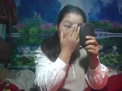 PhamPhung online show from 01-18-26, 10:02