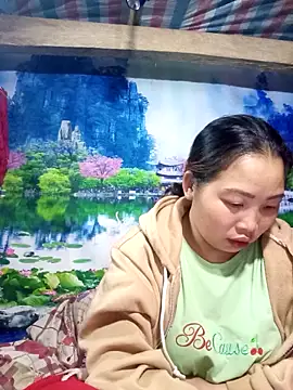 PhamPhung online show from 02-11-26, 11:48