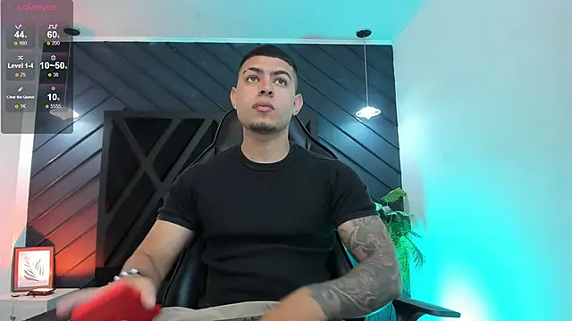 marco garciia  online show from 12-02-25, 11:17