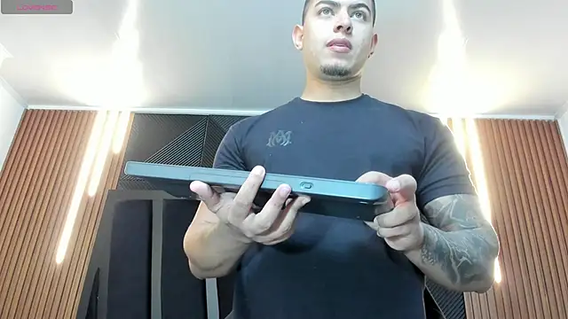 marco garciia  online show from 10-03-25, 11:06