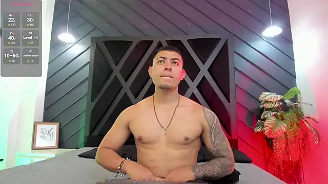 marco garciia  online show from 11-18-25, 11:15