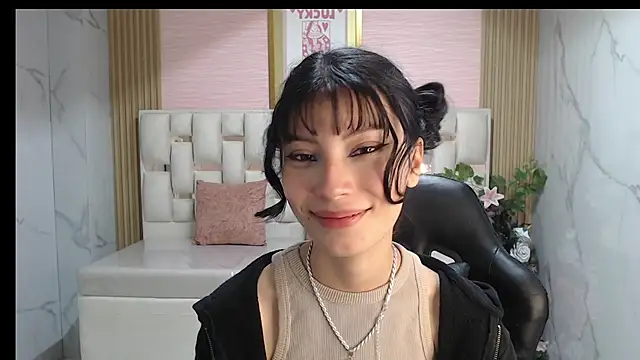 verana s online show from 10-17-25, 03:54