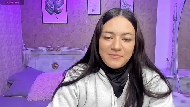Dali collin online show from 06-18-26, 01:38