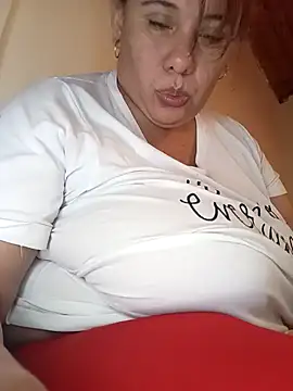 luzdanna online show from 10-22-25, 04:06