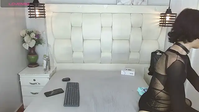 Atley Dolly online show from 11-06-25, 08:57