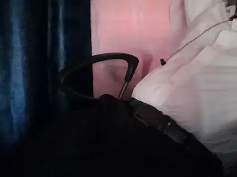 Snapshot of sexy_boy_hot_lund chatting on 05-23-26, 10:47 sexy boy hot lund online show from 05-23-26, 10:47
