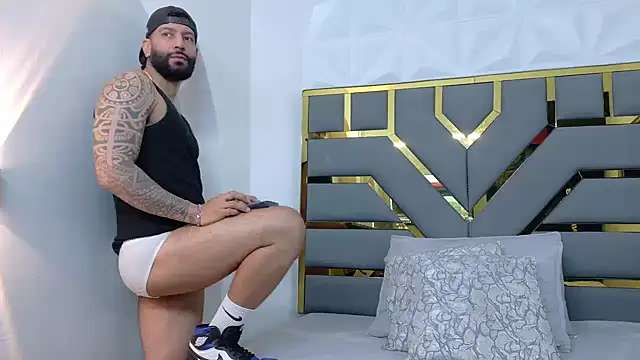 yorbymaxx online show from 10-24-25, 12:59