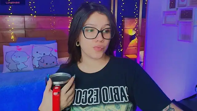 hanna kimura online show from 11-08-25, 08:23