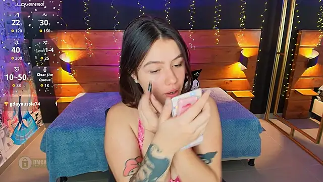 Snapshot of hanna_kimura chatting on 09-22-25, 07:53 hanna kimura online show from 09-22-25, 07:53