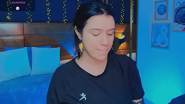 Snapshot of hanna_kimura chatting on 02-11-26, 07:25 hanna kimura online show from 02-11-26, 07:25