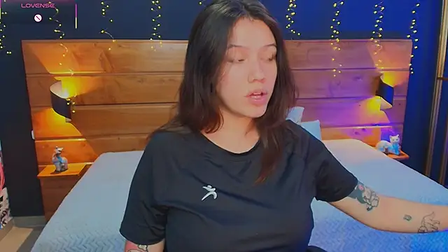 hanna kimura online show from 01-12-26, 08:04