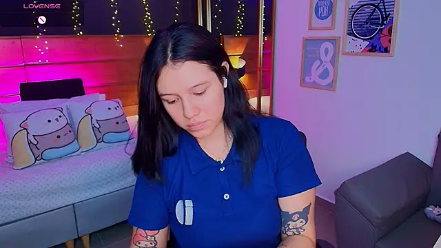 Snapshot of hanna_kimura chatting on 02-18-26, 07:32 hanna kimura online show from 02-18-26, 07:32