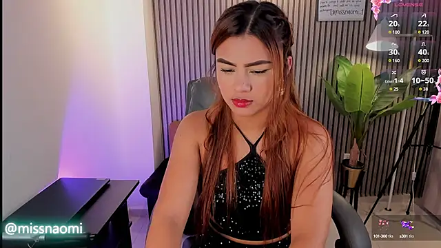 Missnaomi  online show from 09-30-25, 01:33