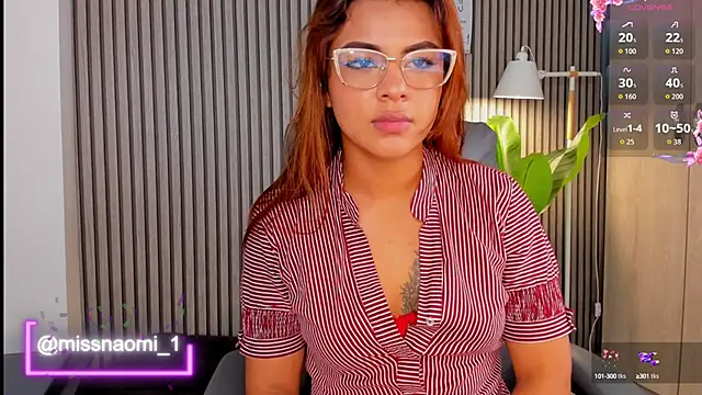 Missnaomi  online show from 09-23-25, 01:56
