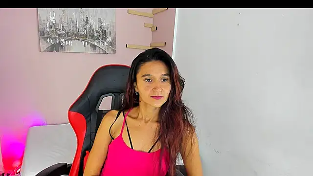 Snapshot of maraiah_petit chatting on 09-18-25, 07:06 maraiah petit online show from 09-18-25, 07:06