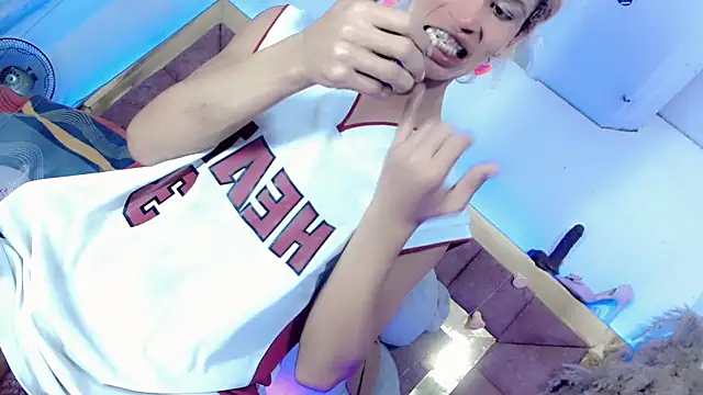 ravenous charmer online show from 02-15-26, 09:14