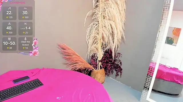 sienna glow online show from 03-27-26, 05:58