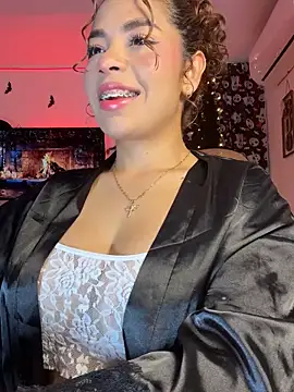 megansan  online show from 10-21-25, 12:15