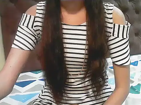 Snapshot of elize__ chatting on 09-09-25, 02:54 elize   online show from 09-09-25, 02:54