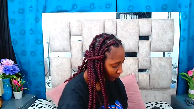 AmbarSmit online show from 10-03-25, 04:36