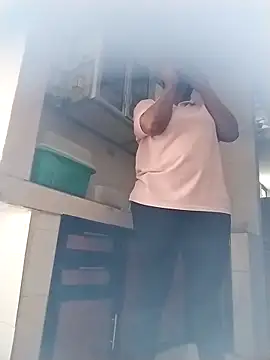 AmbarSmit online show from 10-15-25, 06:27