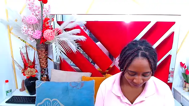 AmbarSmit online show from 11-26-25, 07:58