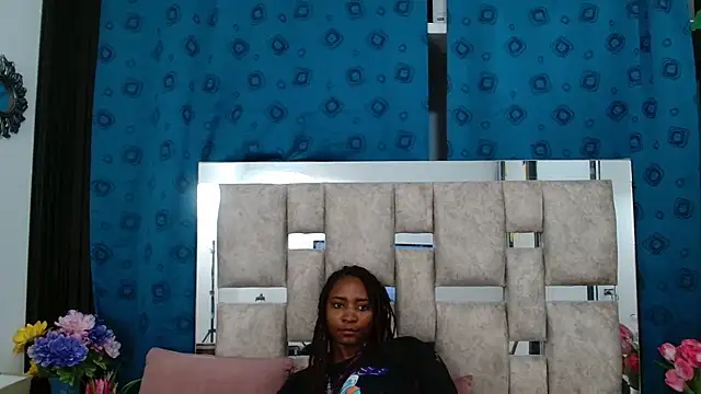 AmbarSmit online show from 11-06-25, 07:07