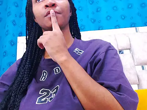 AmbarSmit online show from 01-11-26, 01:01