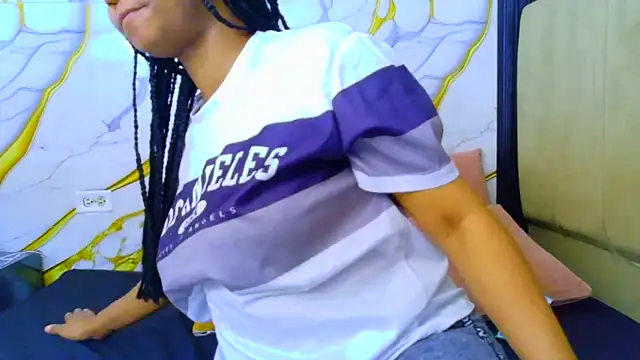 AmbarSmit online show from 04-01-26, 03:30