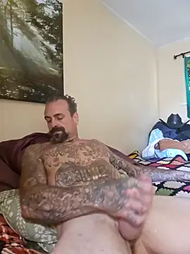Snapshot of sethdarby chatting on 09-19-25, 03:49 sethdarby online show from 09-19-25, 03:49