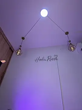 Snapshot of hade_rosse chatting on 05-30-26, 03:39 hade rosse online show from 05-30-26, 03:39