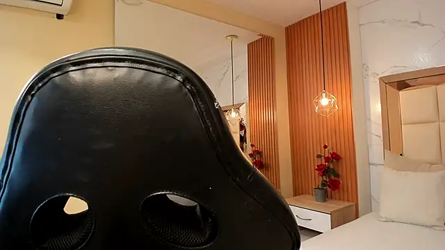 julieta rosee online show from 03-30-26, 10:00